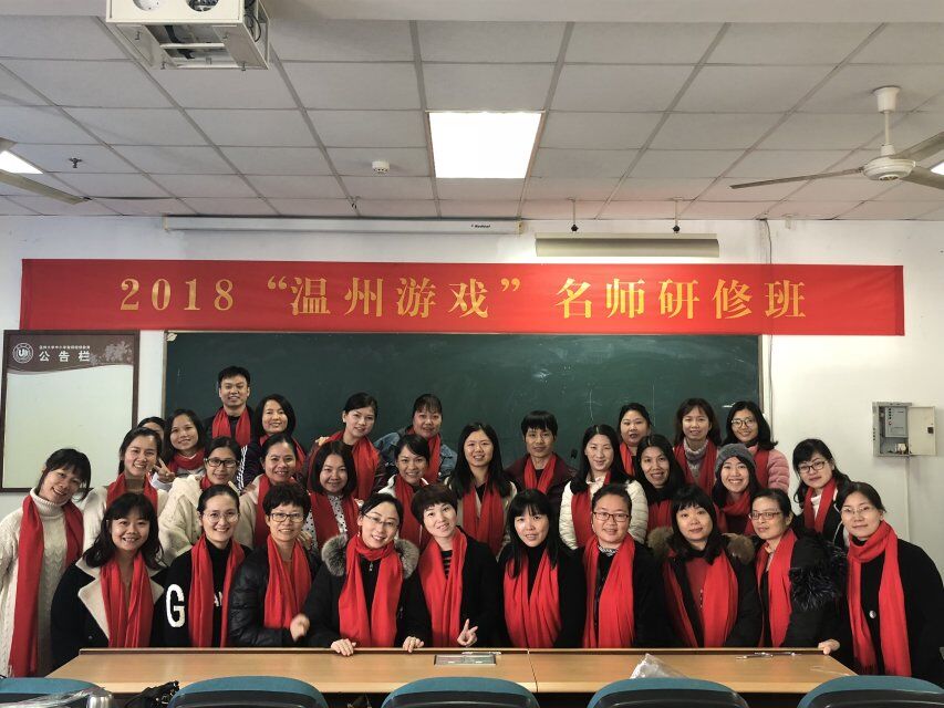 35.学员大合照.jpg