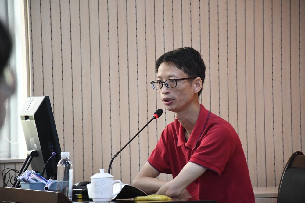 2郭鲲鹏老师《例谈家庭教育论文写作策略与技巧》微讲座_v1.JPG