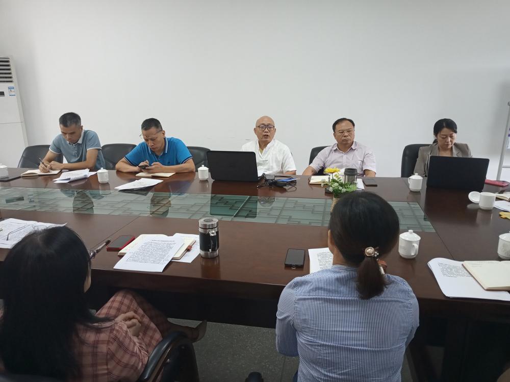 图2:李先锋教授讲话.jpg