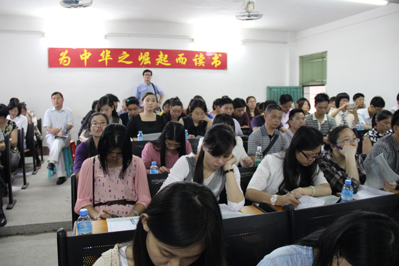 IMG_9575_副本学员听.jpg