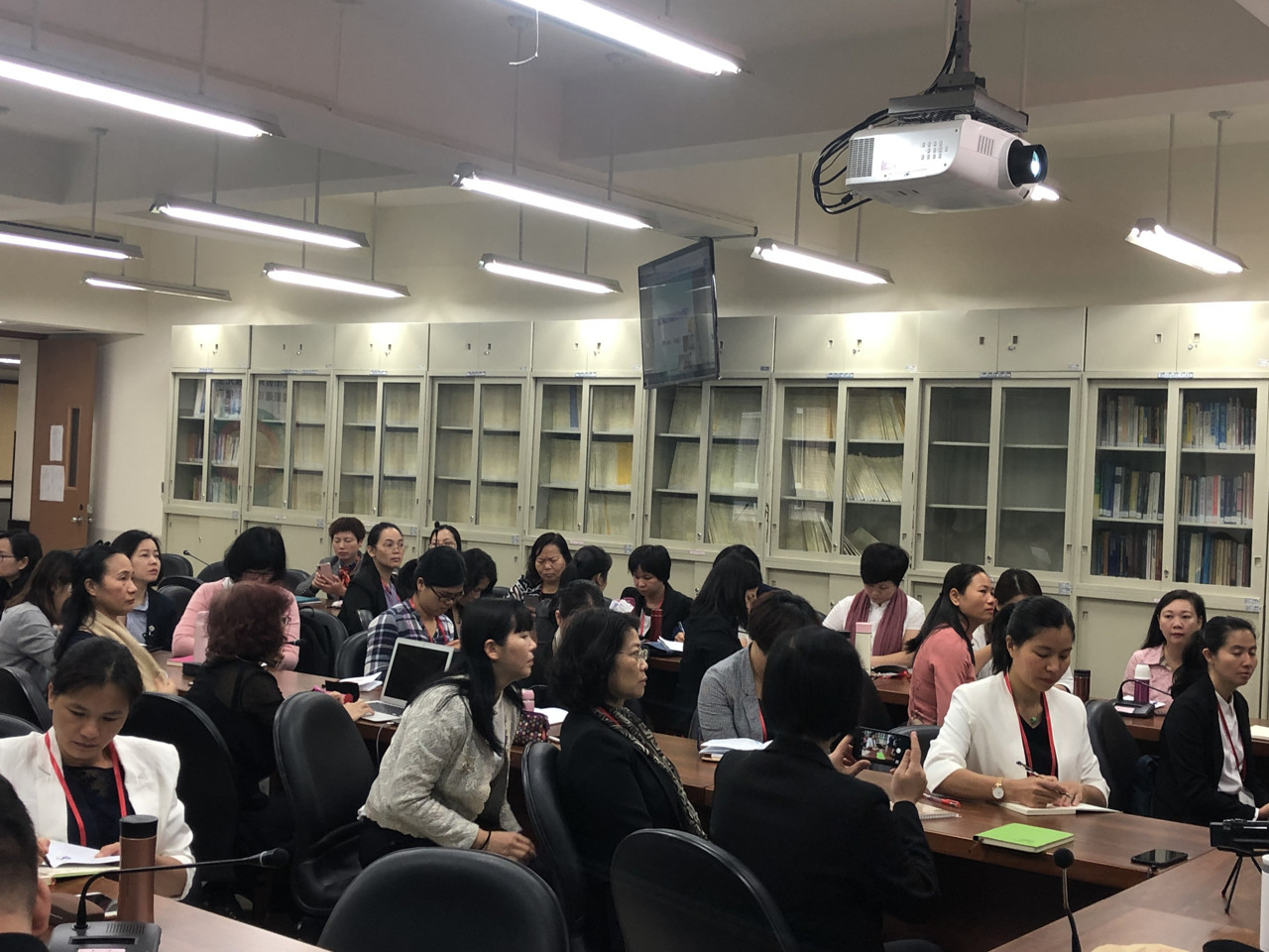 7 专注认真的学员 2.jpg