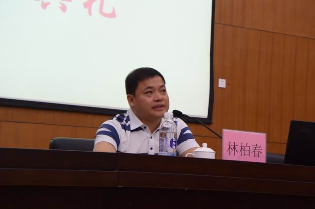 广东省体育卫生与艺术教育处林柏春副处长